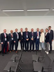 Foto JungeHNO DGHNO25 (Foto 1 CE ORL)